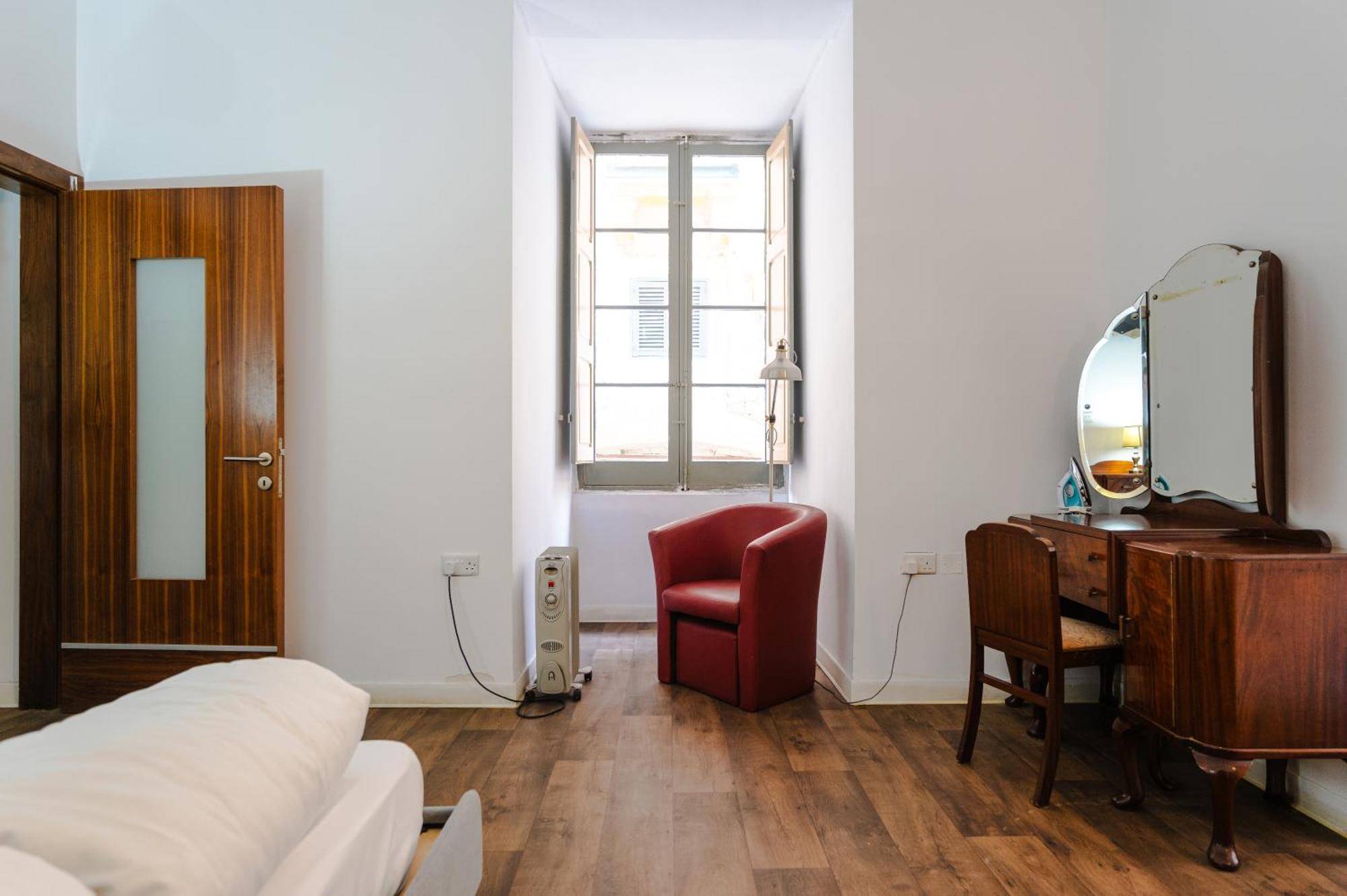 St Mark Two Bedroom Apartment Valletta Luaran gambar